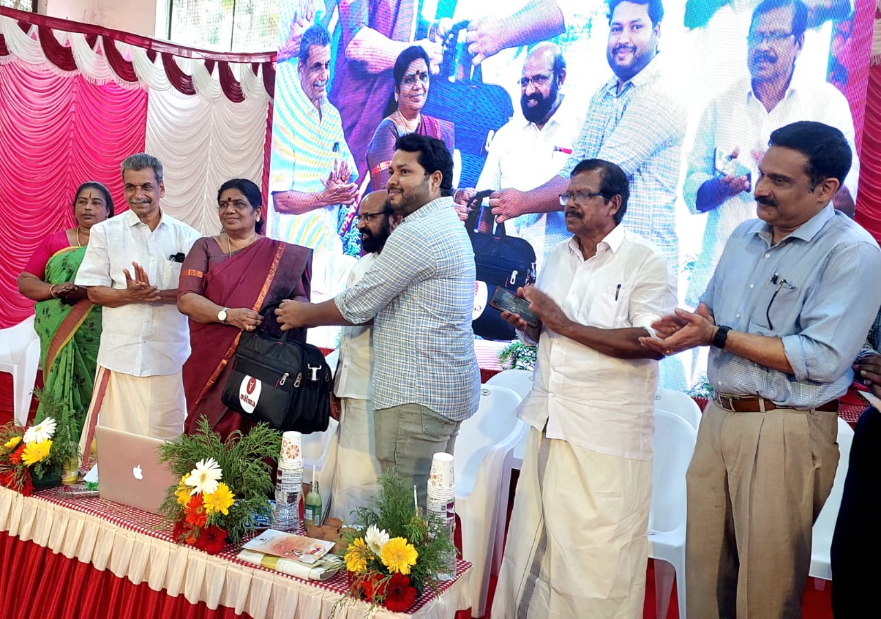 Inauguration of "Ashraya"- Mobile Veterinary Clinic Program & "Pratheeksha"-Artificial Insemination at Farmers Doorstep